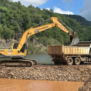 Em Arroio do Meio, a limpeza do Rio Forqueta resultou na retirada de mais de 50 mil metros cúbicos de sedimentos 